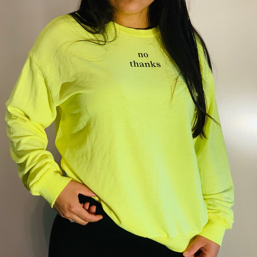 Long sleeve shirt.